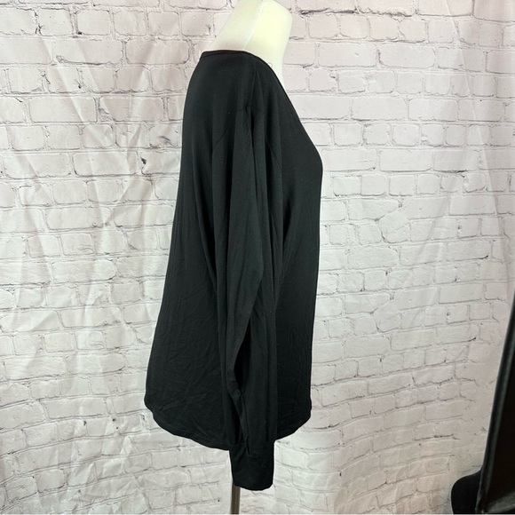 boutique annabelle Black split open sleeve rayon top womens minimalist new - Picture 3 of 10